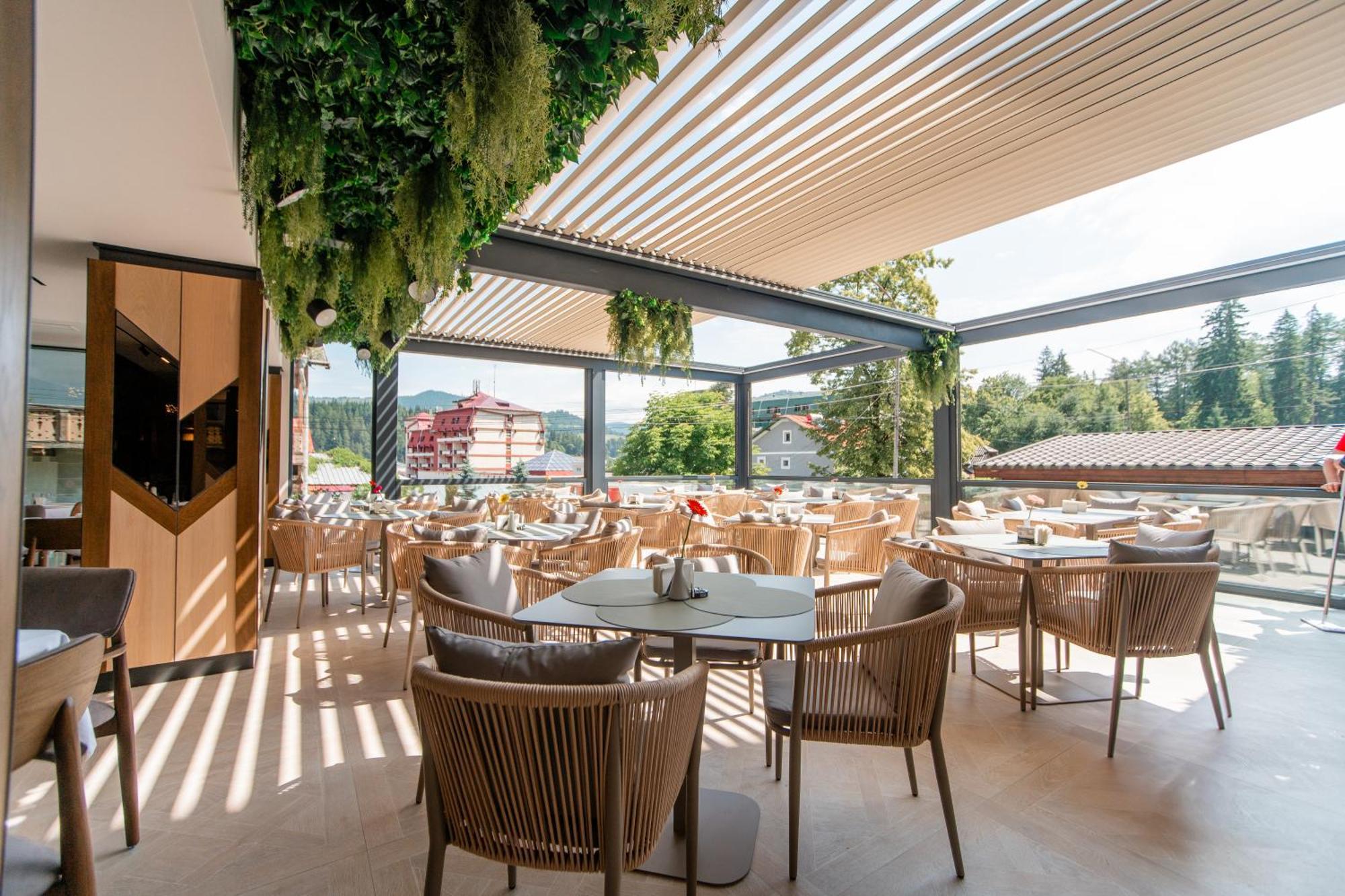 Hotel Dorna Vatra Dornei Exterior foto