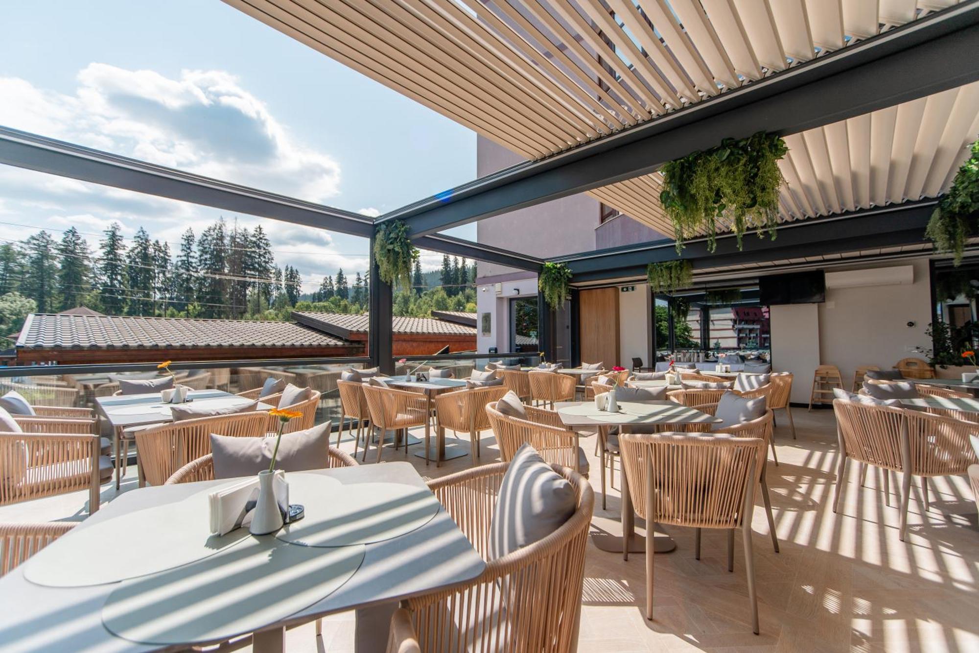 Hotel Dorna Vatra Dornei Exterior foto